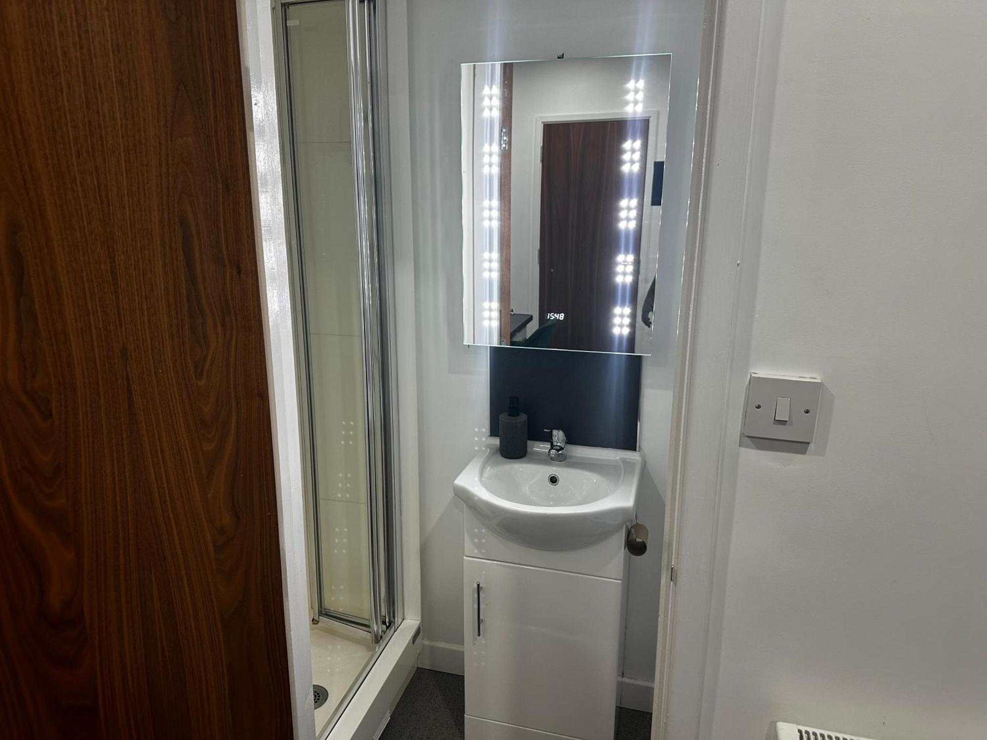 Cozzy Haven Two Min From Train Station Apartment Leicester Ngoại thất bức ảnh